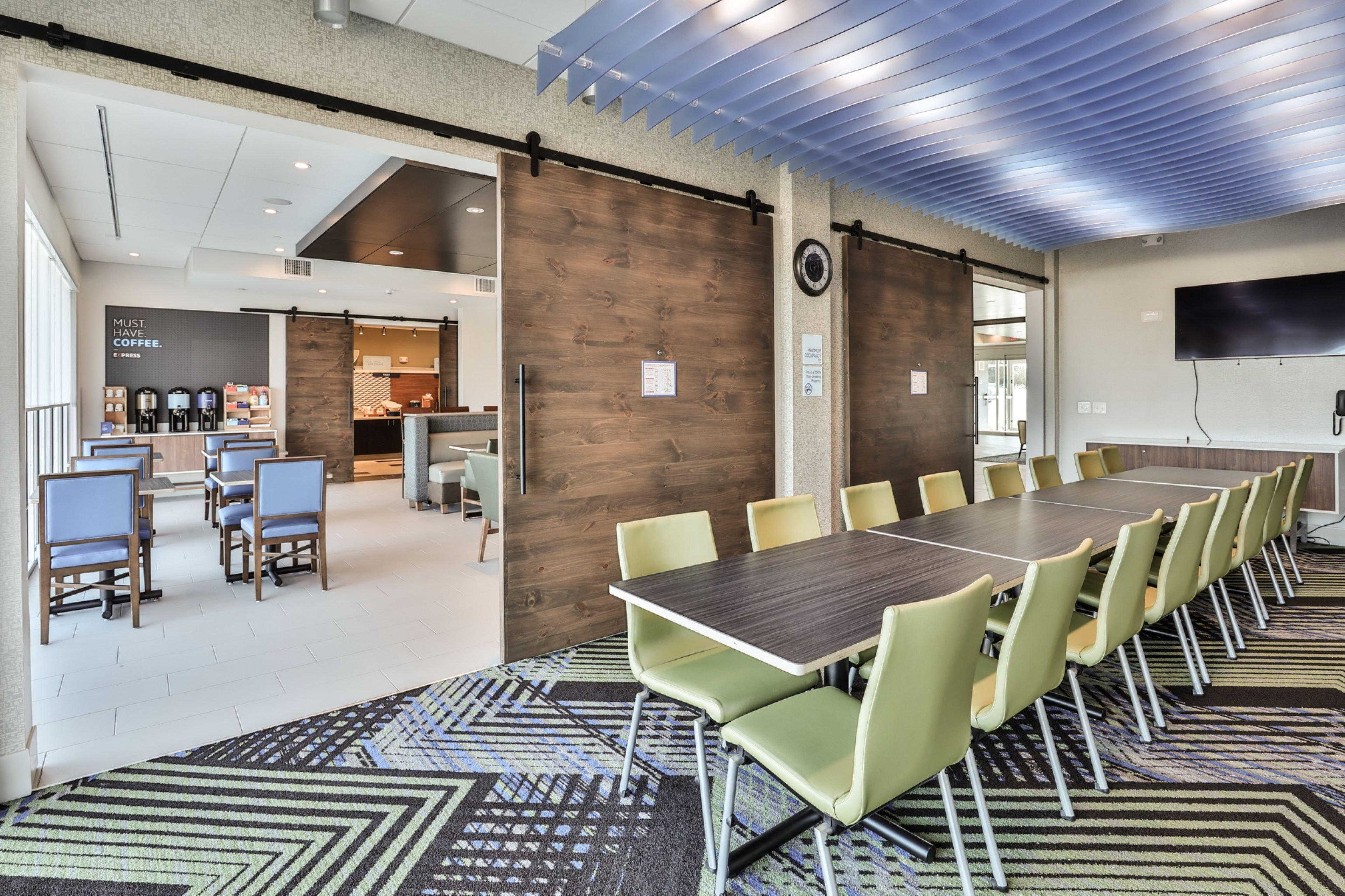 Express & - Metrocenter Downtown By Ihg Hotel Nashville