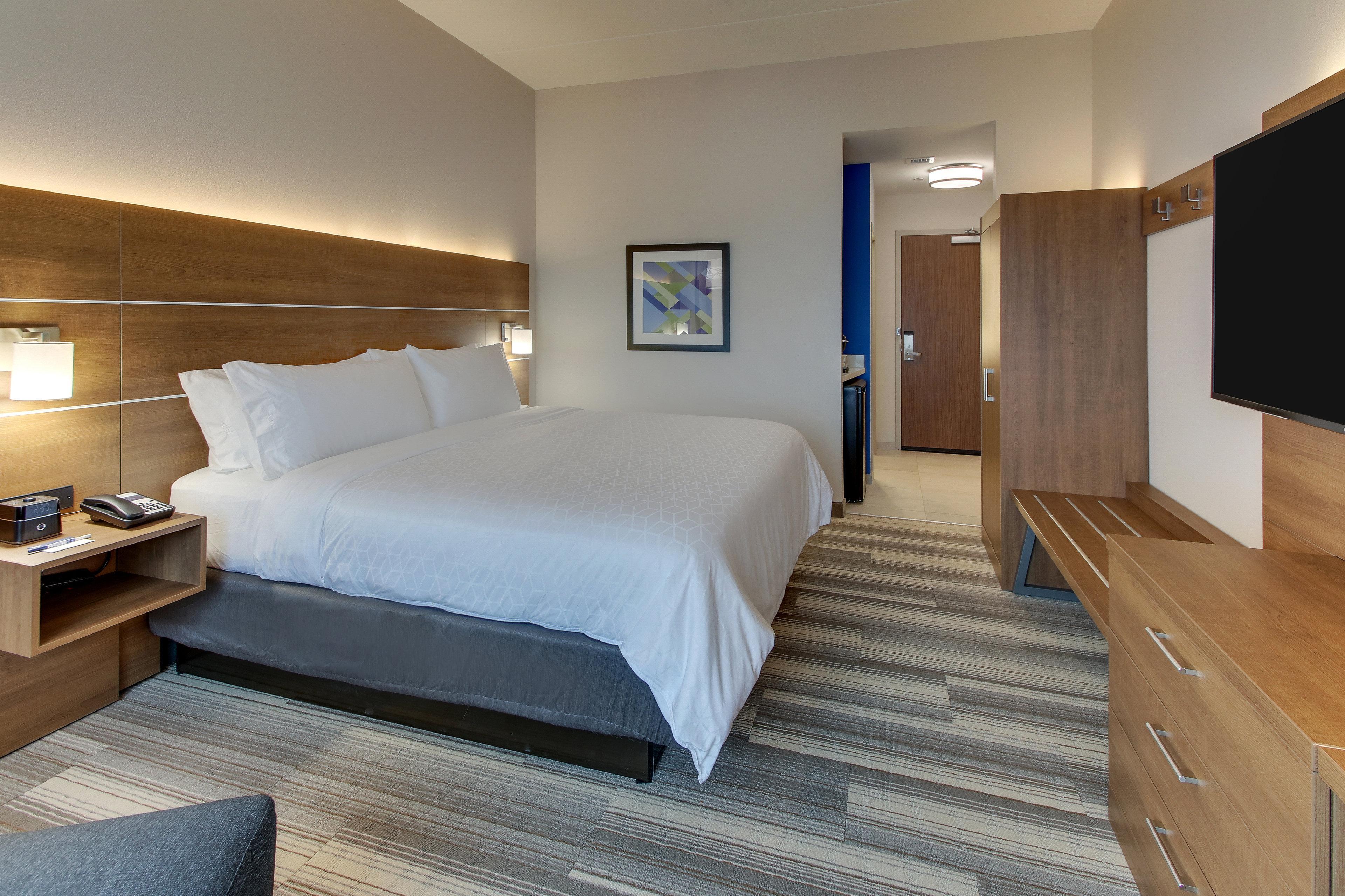 Express & - Metrocenter Downtown By Ihg Hotel Nashville